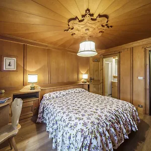 Riadezeto - Stayincortina Apartment