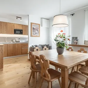 Falorie Apartment